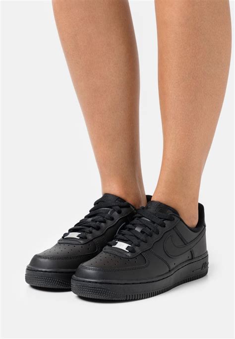 schwarz nike air force damen|zalando air force 1 sneaker.